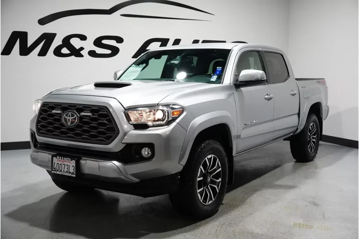 $31532 : 2022 Tacoma 4WD TRD Sport image 3