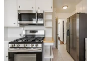 $2400 : 3Bed/2Bed House available now thumbnail