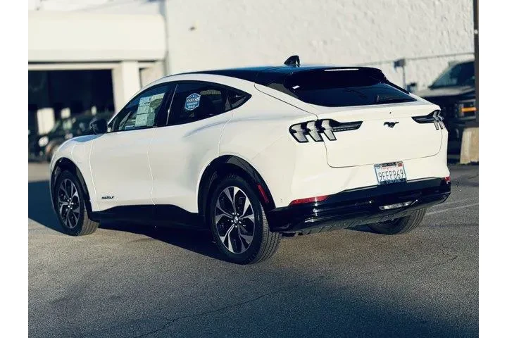 $29995 : Ford Mustang Mach-E 2023 AWD image 5