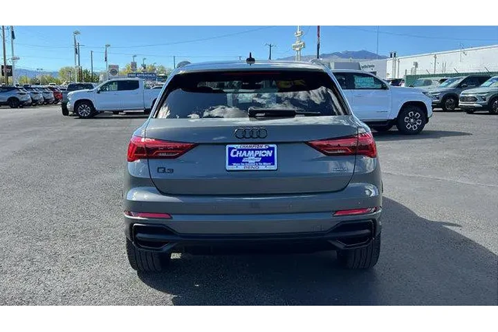 $36984 : Audi Q3 2023 AWD quattro S l image 6
