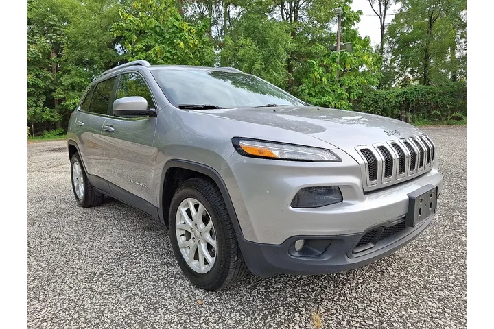 $11999 : Jeep Cherokee 2017 4x4 Latit image 7