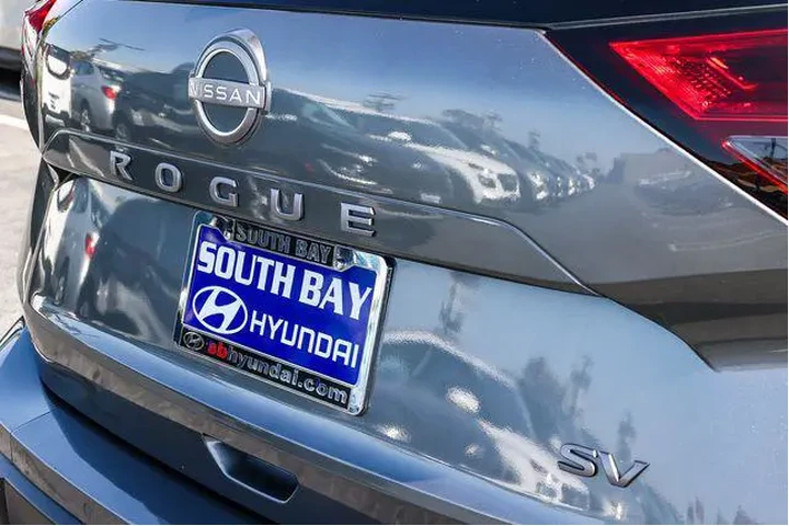 $19998 : Nissan Rogue 2024 SV 4dr Cro image 7
