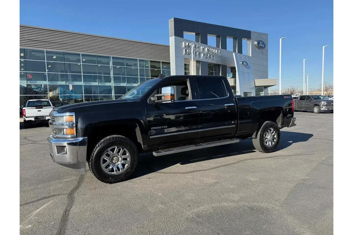 $19354 : Chevrolet Silverado 2500HD 2 image 2