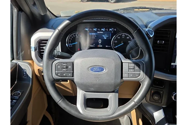 $27998 : Ford F-150 2023 4x4 XLT 4dr image 9