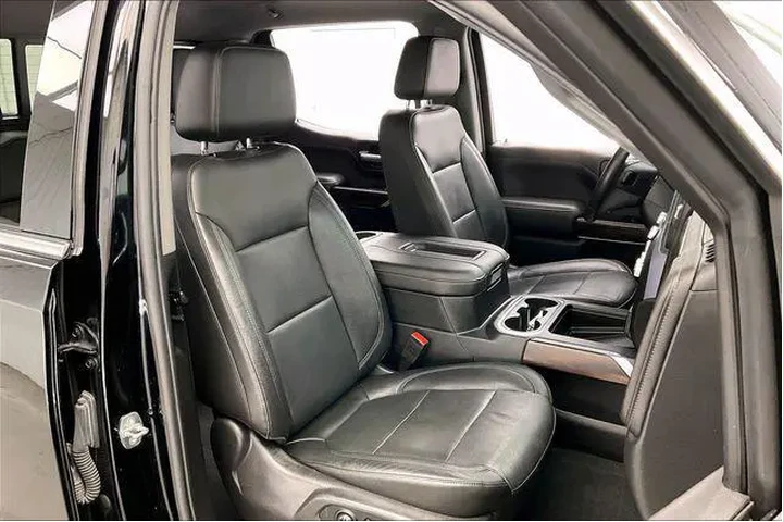 $29490 : GMC Sierra 1500 2019 4x4 SLT image 7