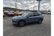 $28224 : Ford Escape Plug-In Hybrid 2 thumbnail