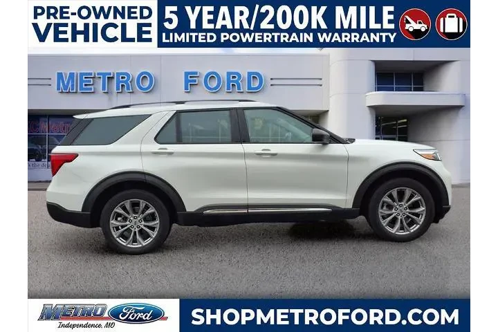 $29800 : Ford Explorer 2022 AWD XLT 4 image 2