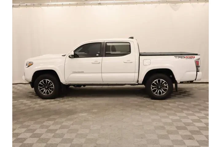 $36603 : Toyota Tacoma 2020 4x4 TRD S image 2