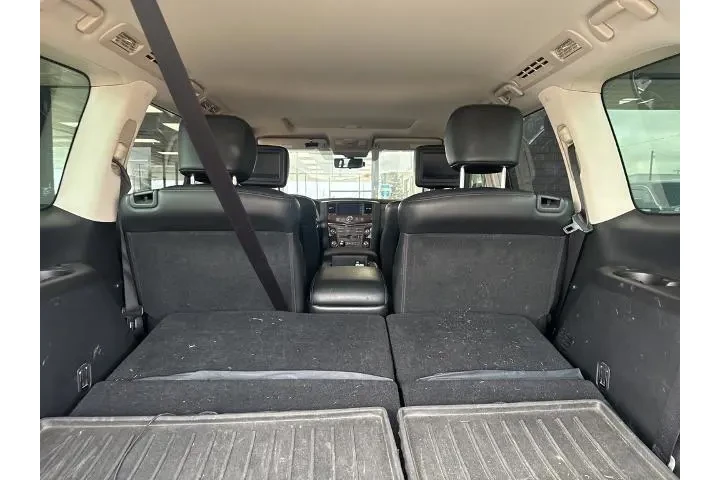 $12101 : Nissan Armada 2018 4x2 SV 4d image 5