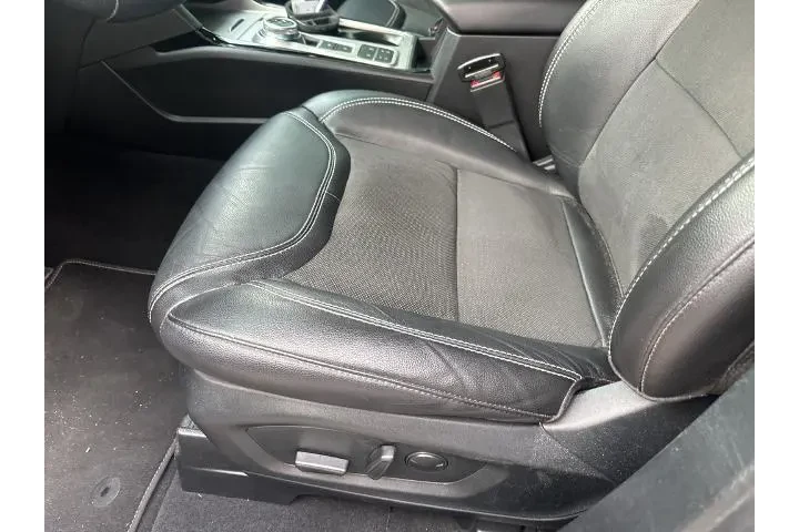 $37132 : Ford Explorer 2022 ST 4dr SU image 5