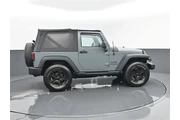$12585 : Jeep Wrangler 2015 4x4 Sport thumbnail