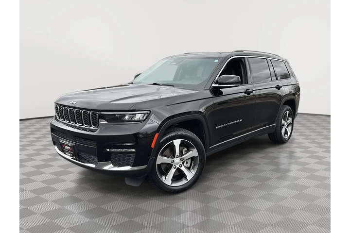 $30679 : 2023 Grand Cherokee L Limited image 1