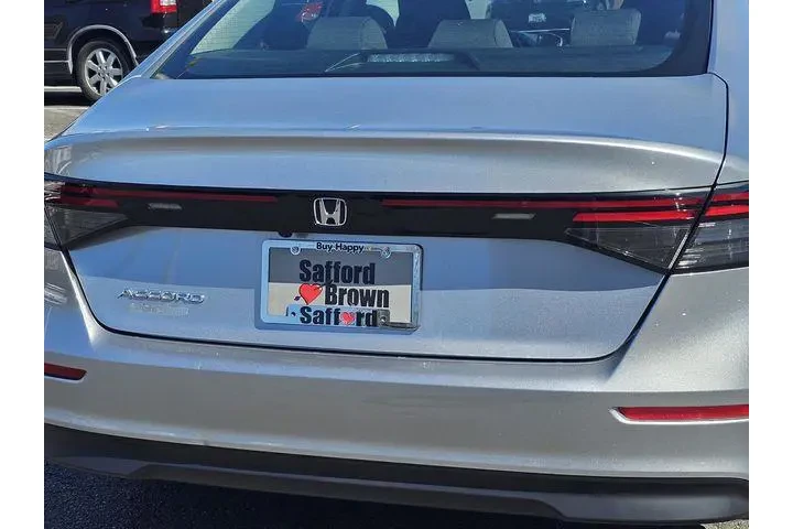 $29898 : Honda Accord 2025 SE 4dr Sed image 7