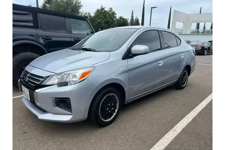 $17575 : Mitsubishi Mirage G4 2024 LE image 1