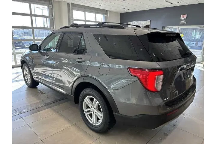 $25991 : Ford Explorer 2022 AWD XLT 4 image 5
