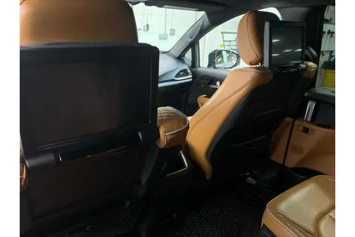 $39989 : Chrysler Pacifica Plug-In Hy image 7