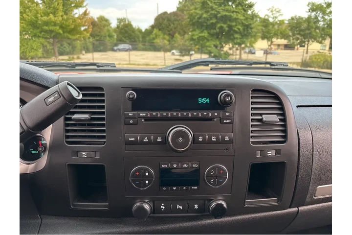 $15000 : 2011 Silverado 1500 LT image 6