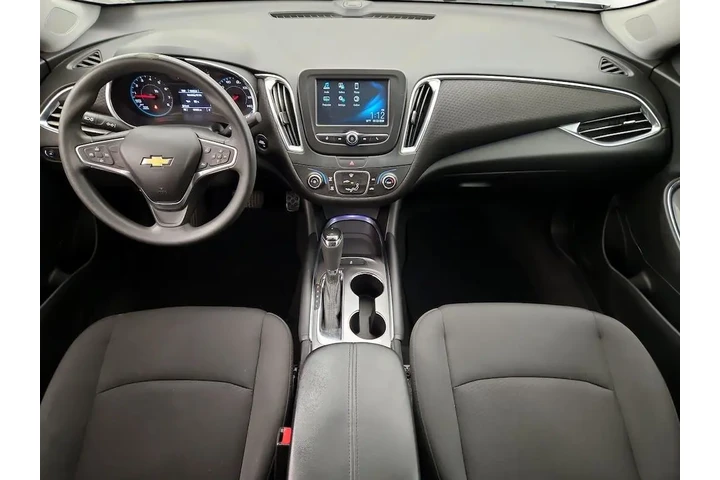 $13599 : Chevrolet Malibu 2018 LT 4dr image 9