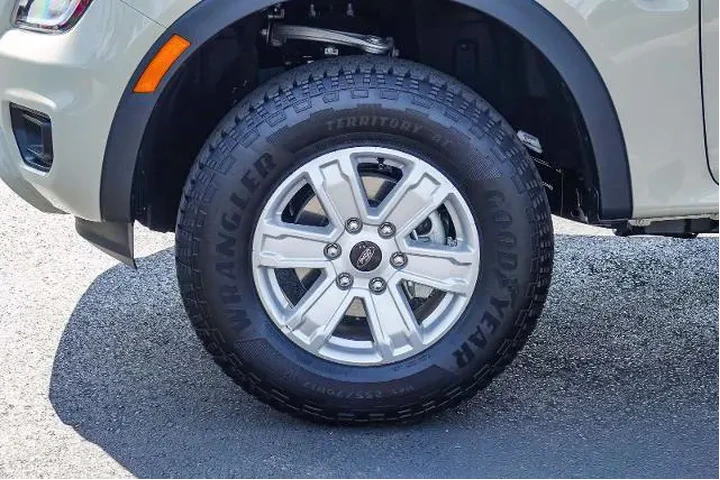 $33995 : Ford Ranger 2025 4x2 XL 4dr image 10