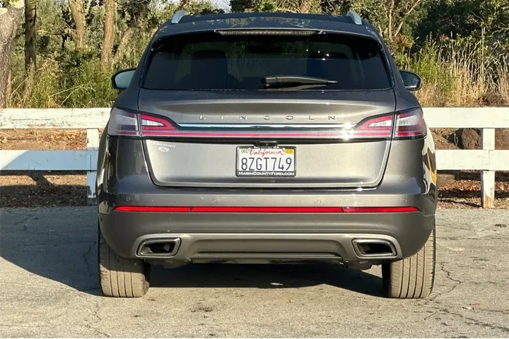 $34911 : Lincoln Nautilus 2022 AWD Re image 5