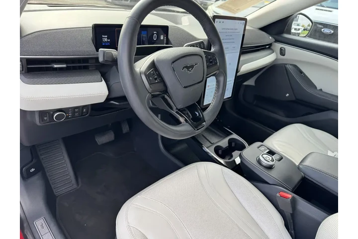 $34665 : Ford Mustang Mach-E 2023 AWD image 9