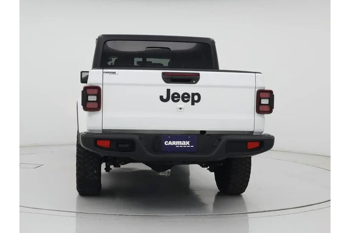 $28998 : Jeep Gladiator 2021 4x4 Will image 6