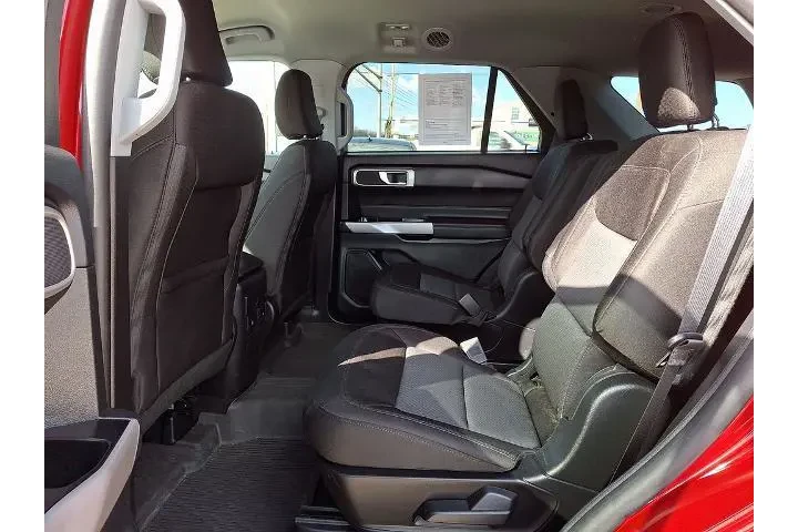 $36949 : Ford Explorer 2024 AWD XLT 4 image 10