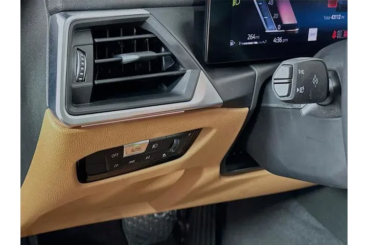 $31000 : BMW 3 Series 2023 AWD 330i x image 10