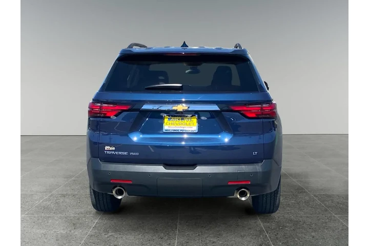 $32900 : Chevrolet Traverse 2023 4x4 image 4