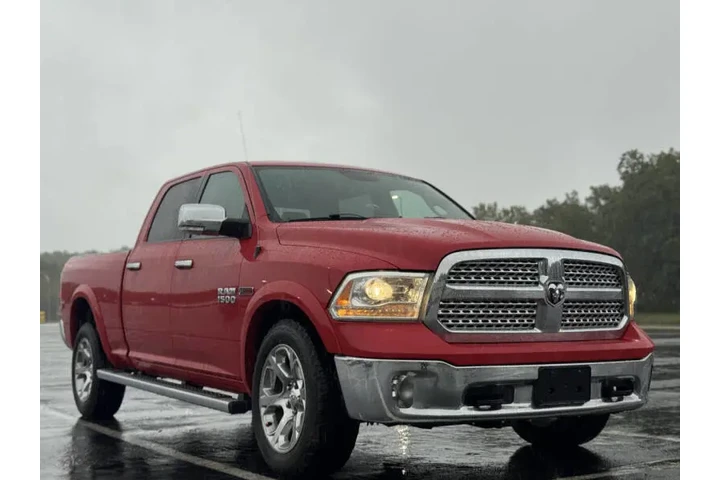 $14999 : 2015 RAM 1500 Laramie image 1