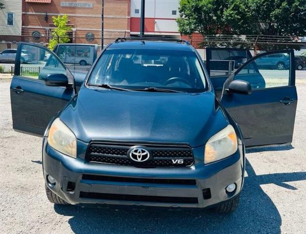 $6899 : 2006 RAV4 Sport image 3