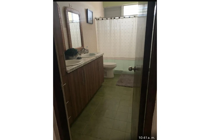 $4500000 : Casa 2 plantas,solar comercy image 2
