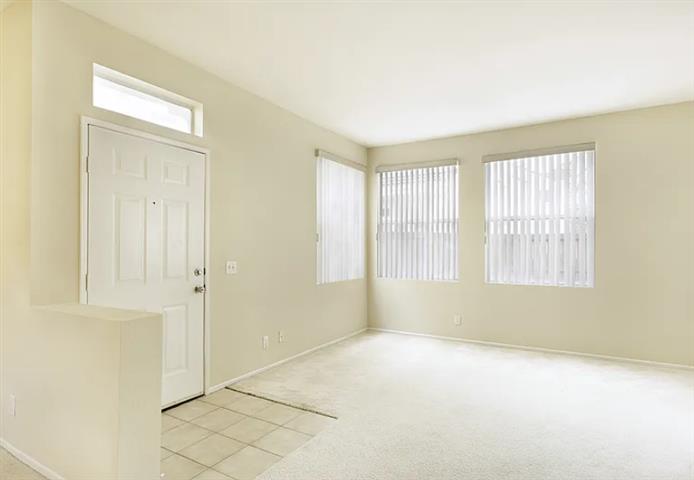 $2230 : READY FOR MOVE IN Lynwood image 1