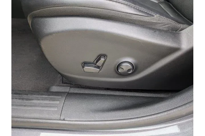 $25990 : Jeep Cherokee 2023 4x4 Altit image 8