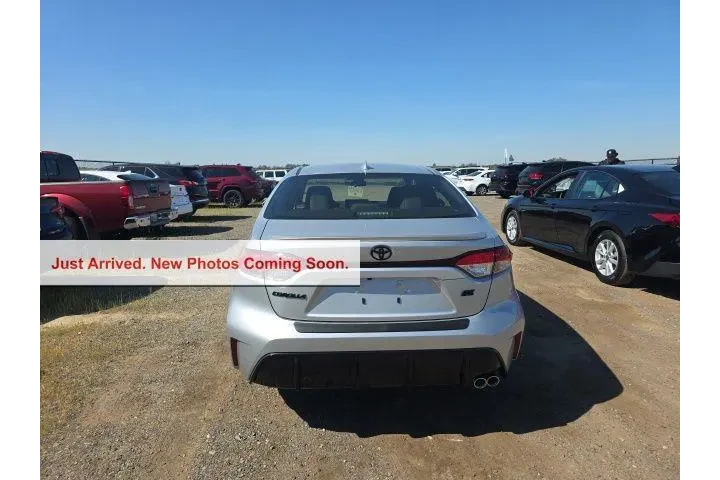 $29900 : Toyota Corolla 2026 SE 4dr S image 5