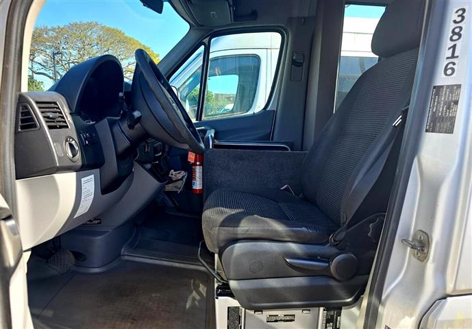 $24995 : 2012 Mercedes-Benz Sprinter image 7