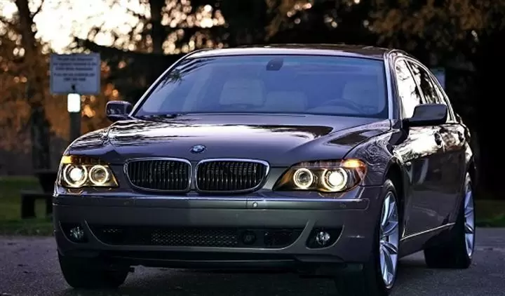 $3300 : 2008 BMW 750Li Sedan image 1