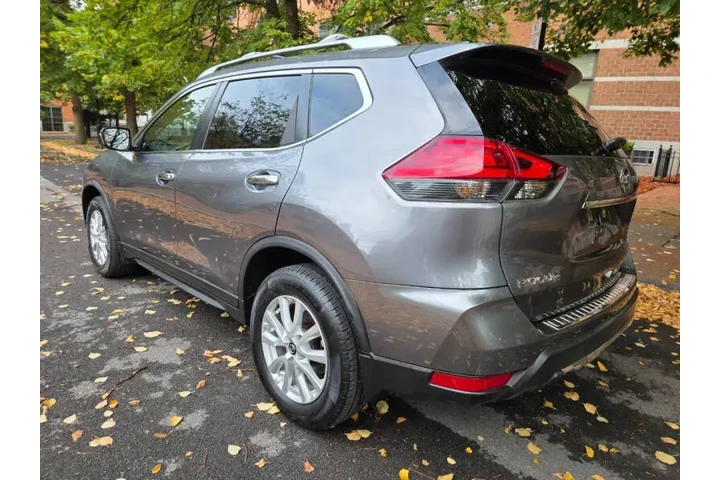 $14499 : 2017 Rogue SV image 5