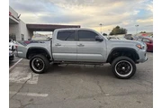 $32345 : Toyota Tacoma 2018 4x4 TRD P thumbnail
