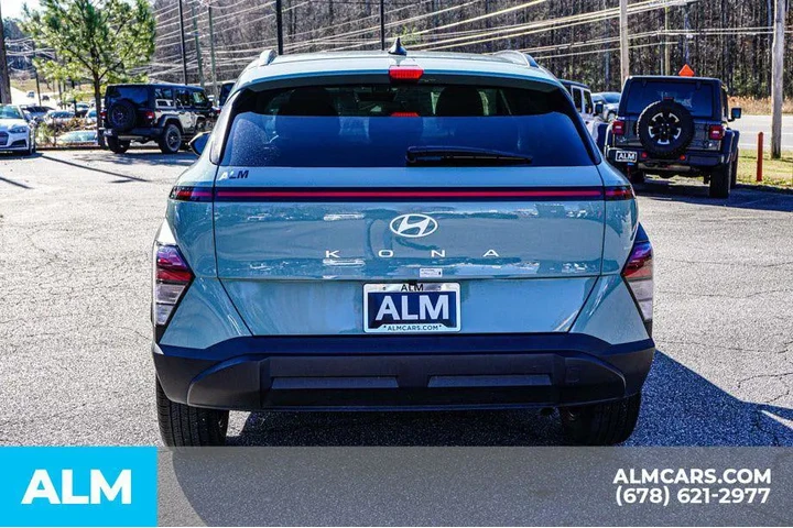 $19420 : Hyundai KONA 2025 SEL 4dr Cr image 9