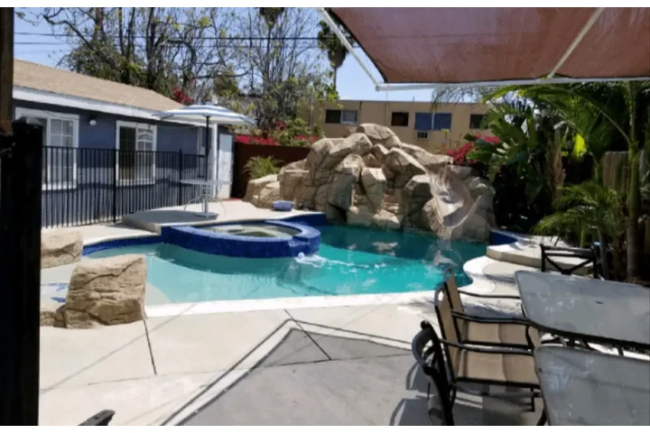 $1700 : SE RENTA APARTAMENTO SINGLE image 1