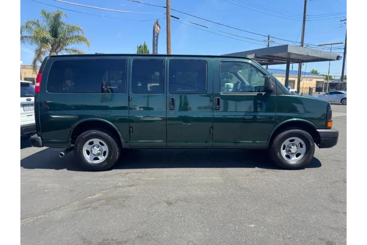 $10998 : 2007 Express LS 1500 image 9