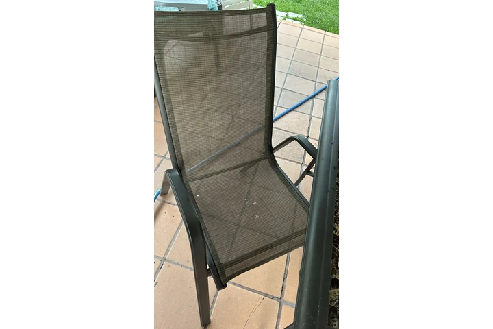 $40 : Juego de mesa y silla de patio image 6