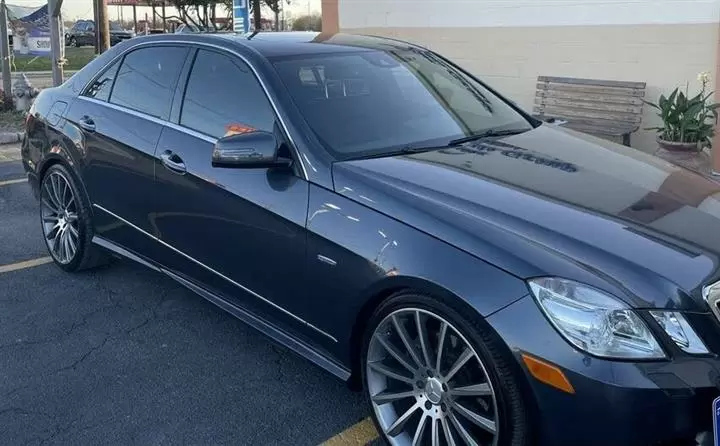 $7000 : 2012 Mercedes Benz E350 BlueTE image 1