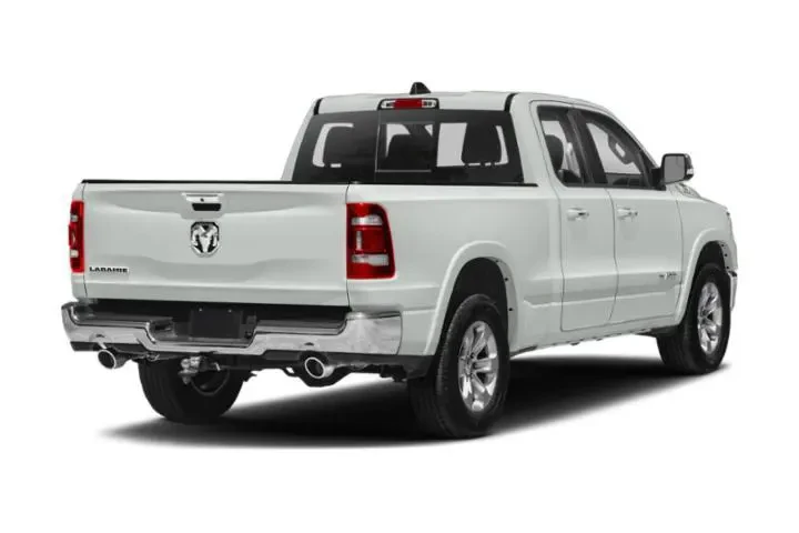 $30495 : Ram 1500 2020 4x4 Laramie 4d image 2