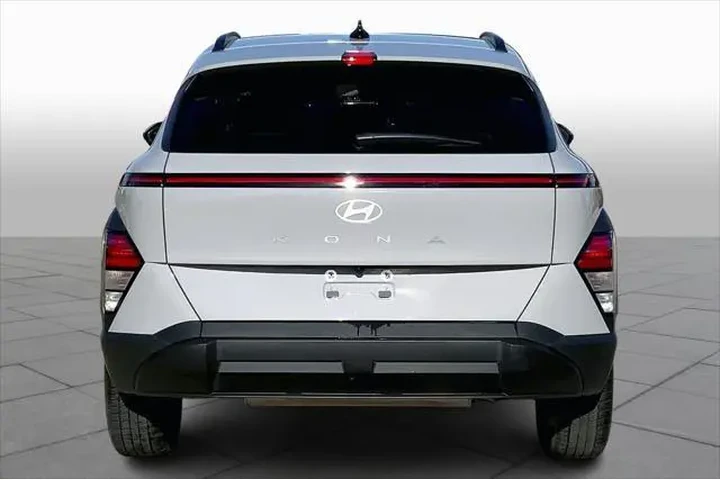 $25997 : Hyundai KONA 2025 SEL Conven image 5
