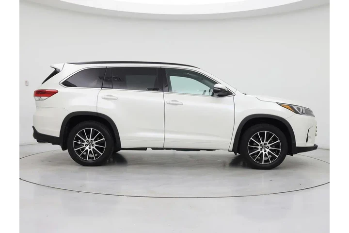 $27998 : Toyota Highlander 2018 AWD S image 7