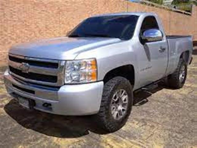 $10000 : Chevrolet Silverado 2009 image 1