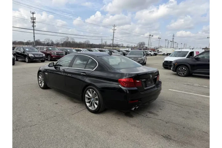 $10850 : 2016 BMW 5 Series 528i xDrive image 5