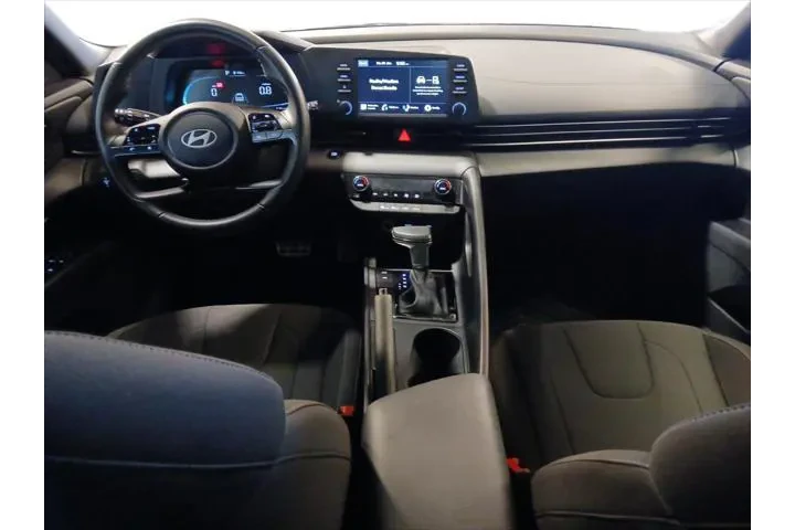 $20716 : Hyundai ELANTRA 2025 SEL Spo image 10